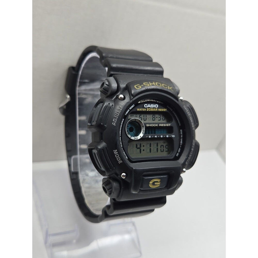 Casio G Shock Mens Digital Black Yellow 200M Illuminator Chronograph New Battery - Picture 3 of 11